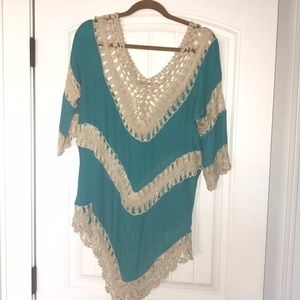 Women’s Paradise USA teal and white beach cover up